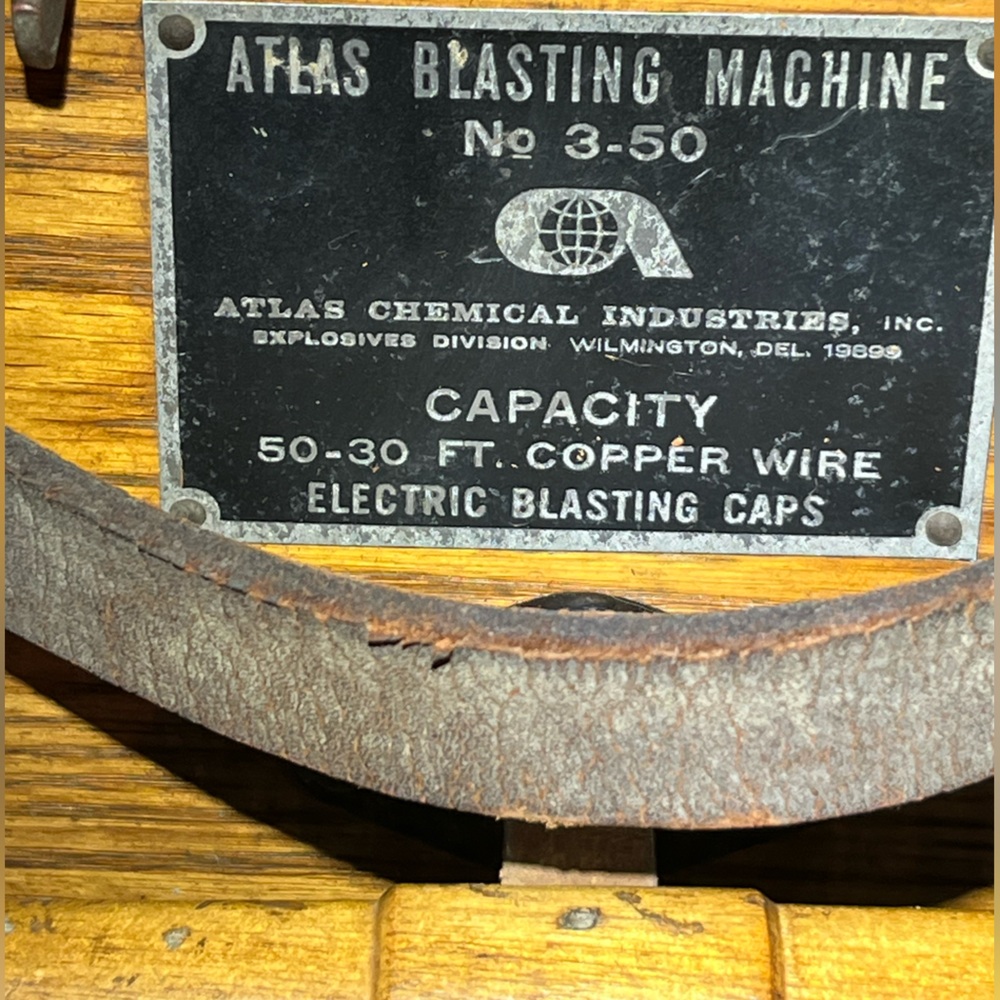 Wooden Atlas Blasting Machine Box
